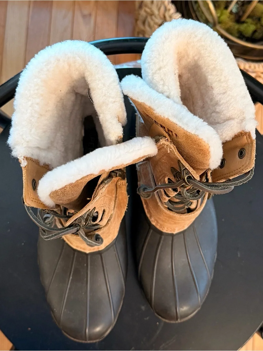 Sperry Saltwater Misty Duck Boot Thinsulate Real FUR Lined Leather Women’s 9